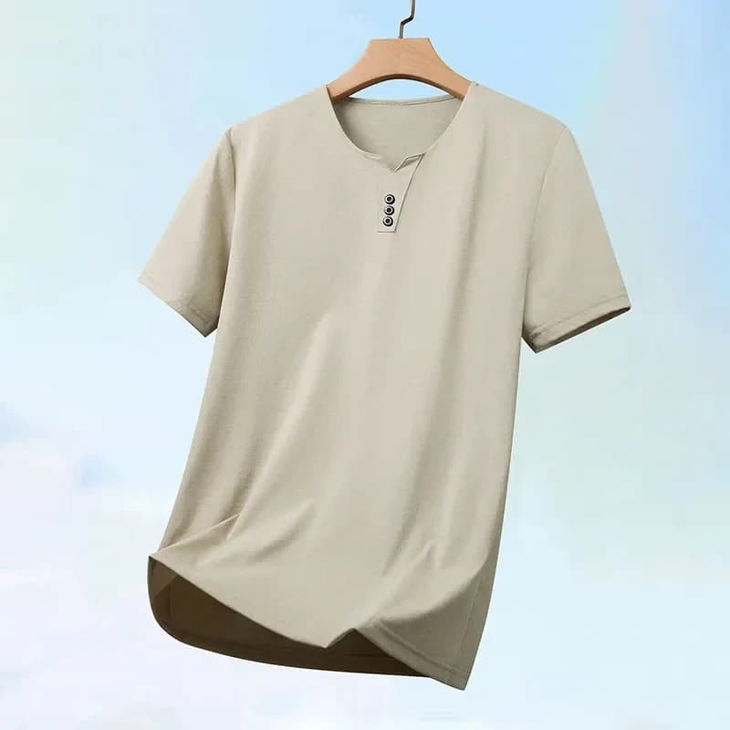 TRENDY 3-Button V-Neck Tee